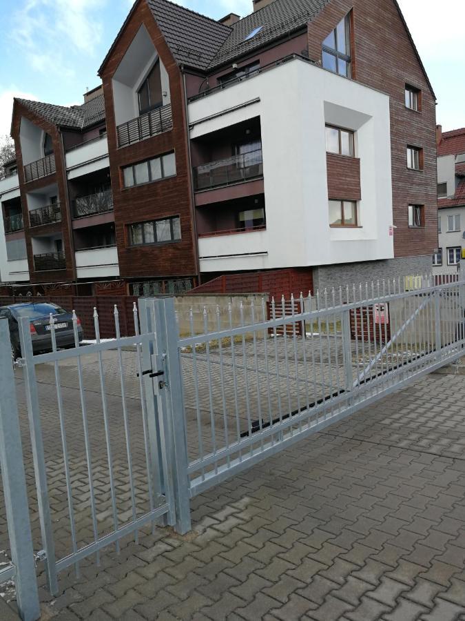 Apartament Jelenia Gora - Cieplice Exterior foto